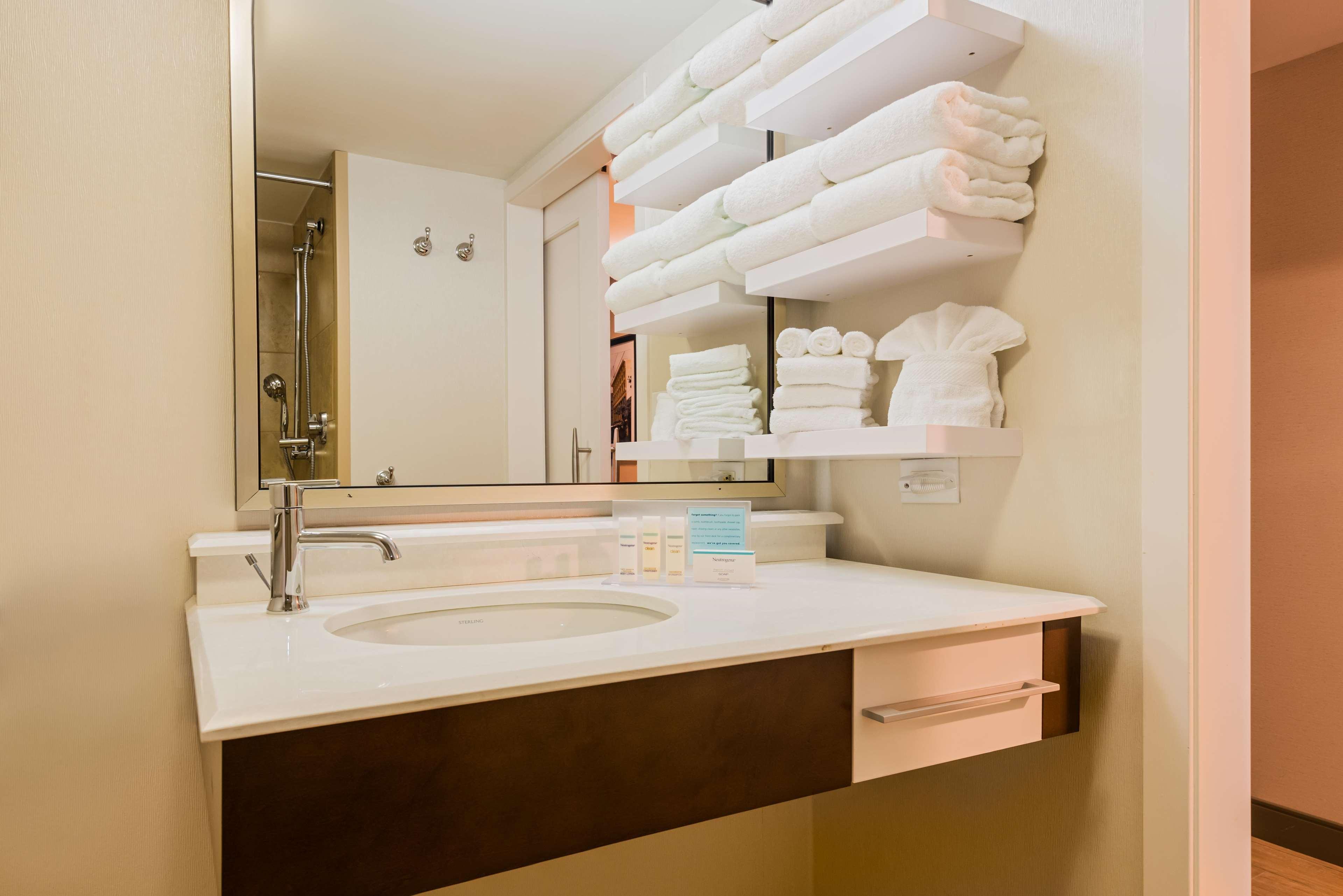 Hampton Inn Buffalo-Airport Galleria Mall Cheektowaga Zewnętrze zdjęcie