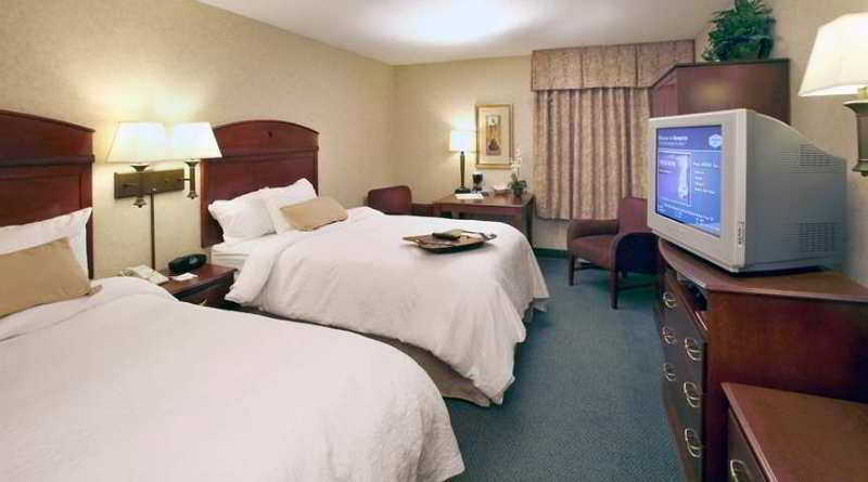 Hampton Inn Buffalo-Airport Galleria Mall Cheektowaga Zewnętrze zdjęcie