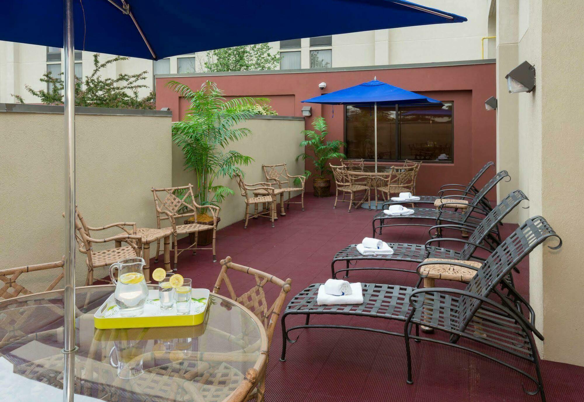 Hampton Inn Buffalo-Airport Galleria Mall Cheektowaga Zewnętrze zdjęcie